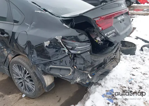 2022 Kia Forte Gt-Line z USA, uszkodzony, nr VIN 3KPF54AD6NE507004